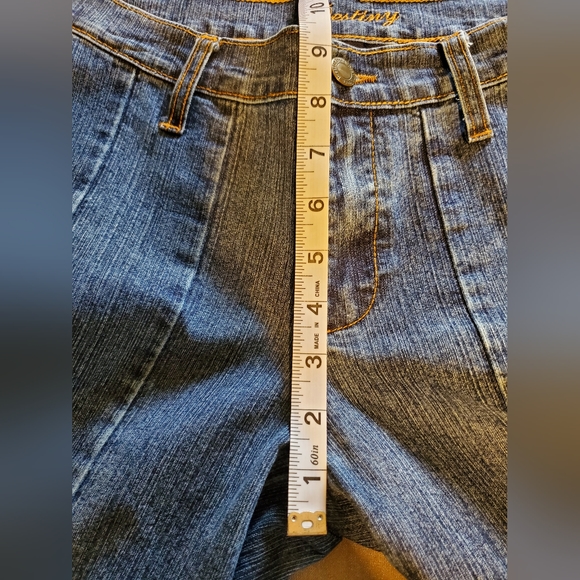 Destiny Loose Flare Cropped Jeans 7/8 - Picture 8 of 8